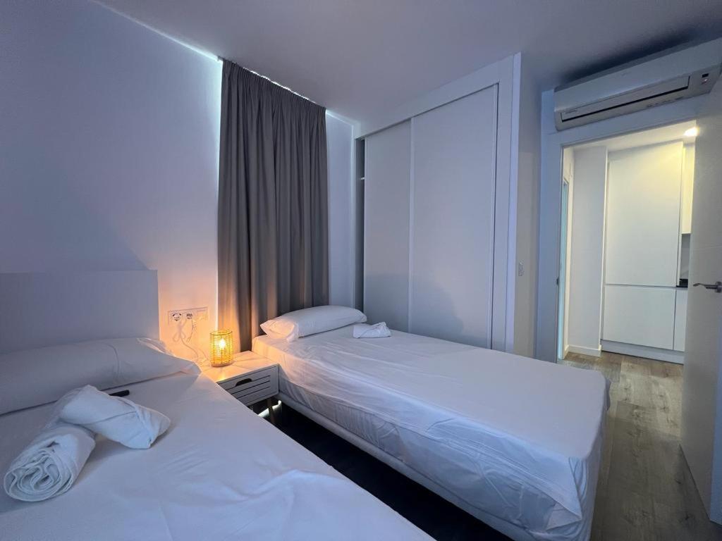 Apartamentos Aurea Pal 8 Y Gran Atenea Esperanto 5 Бенидорм Экстерьер фото