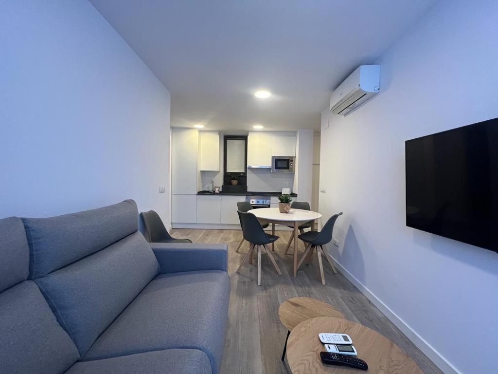 Apartamentos Aurea Pal 8 Y Gran Atenea Esperanto 5 Бенидорм Экстерьер фото