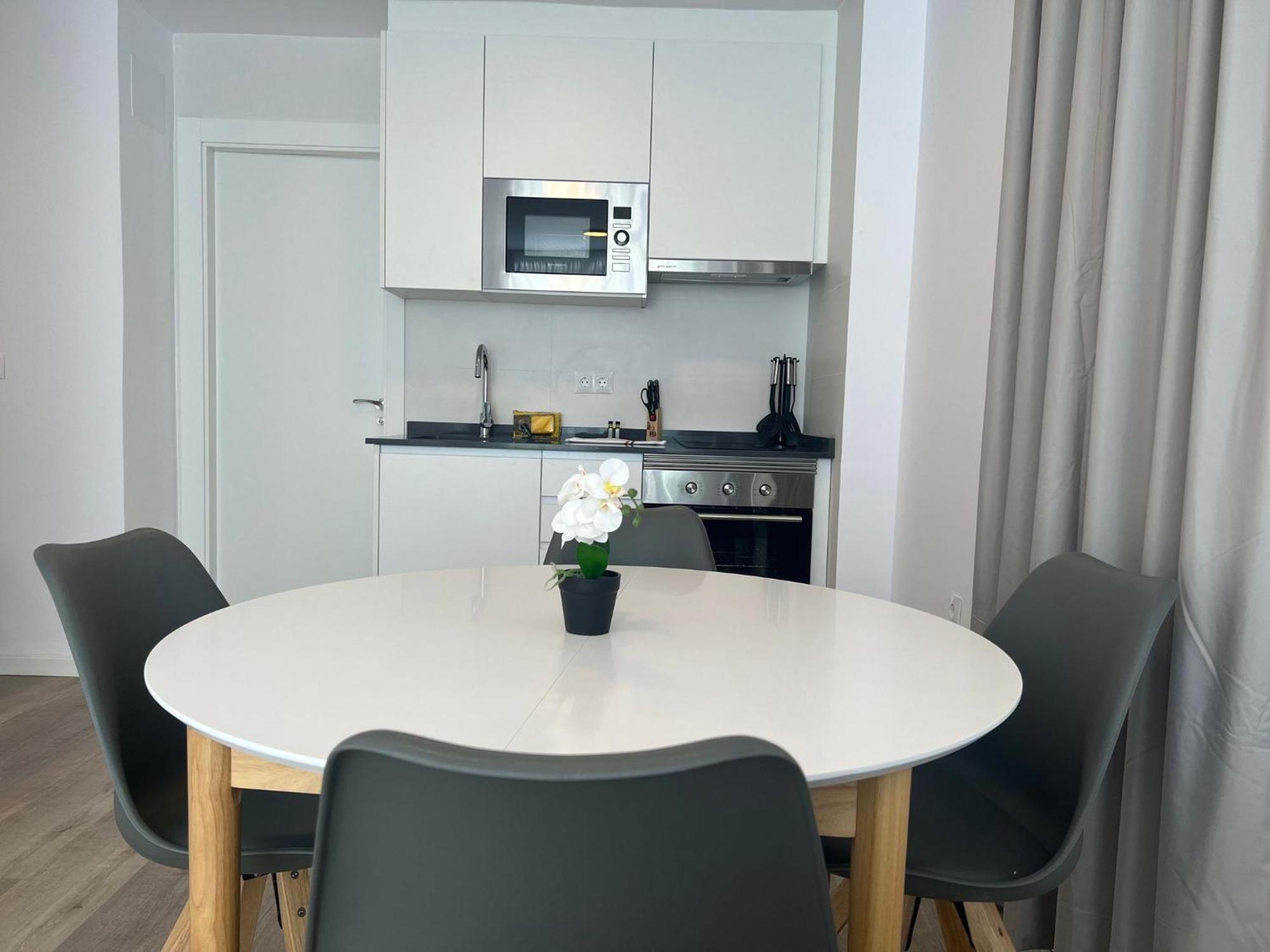 Apartamentos Aurea Pal 8 Y Gran Atenea Esperanto 5 Бенидорм Экстерьер фото