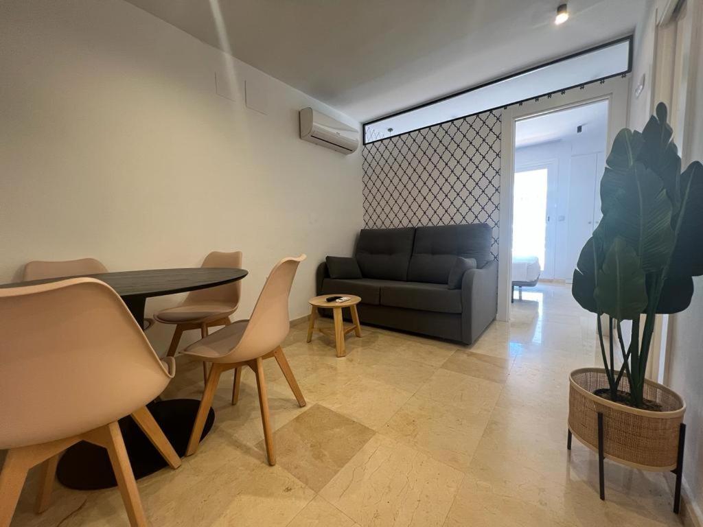 Apartamentos Aurea Pal 8 Y Gran Atenea Esperanto 5 Бенидорм Экстерьер фото